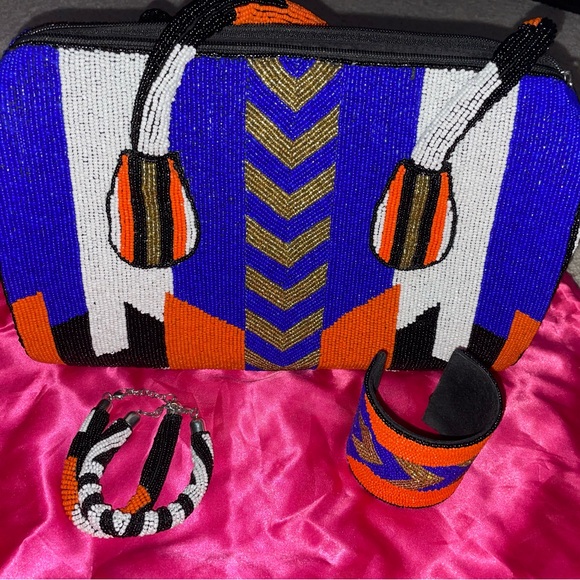 Vintage Sassy Jones beaded purse bracelets cuff and necklace.